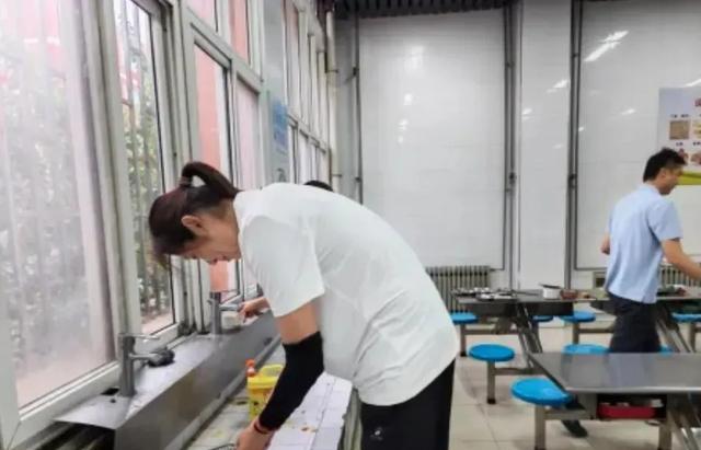 郎平, 李盈莹新消, 大家都在猜