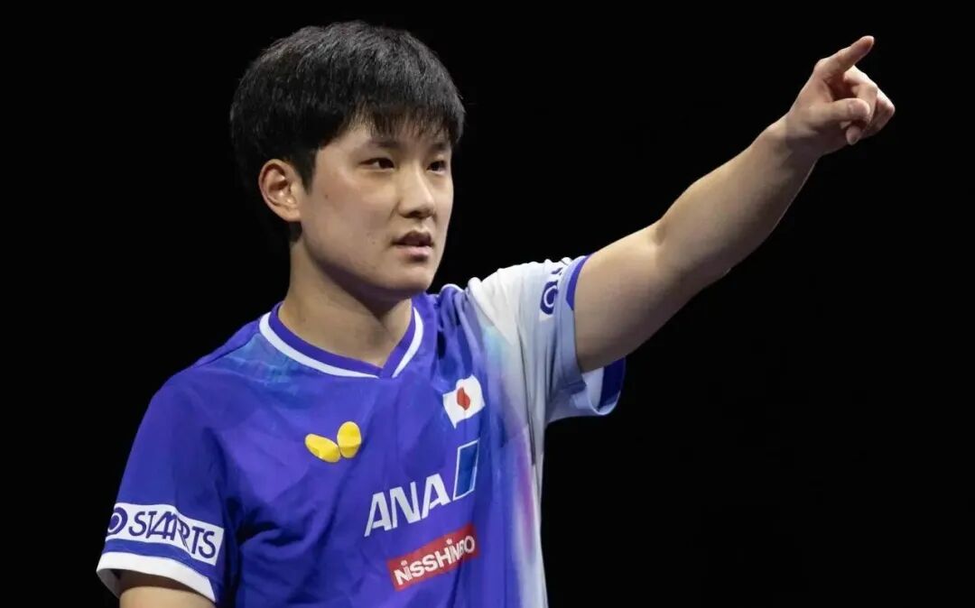 教练亲自上, 按摩手腕