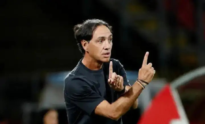 用脑子踢球, IZlfM, src 用脑子踢球, IZlfM, src